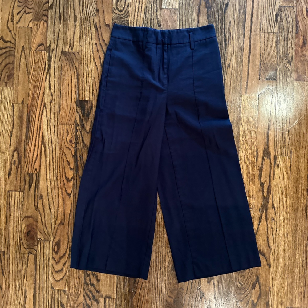 Ann Taylor Cropped Capri Wide Leg Pants - size 2 - navy